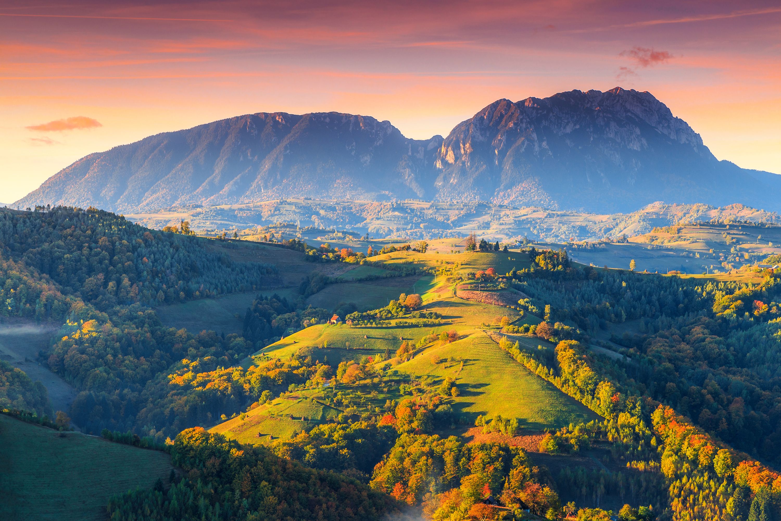 Piatra Craiului – Paradisul drumeților