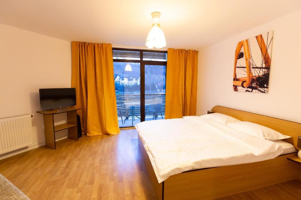 Cameră dublă cu balcon - 2